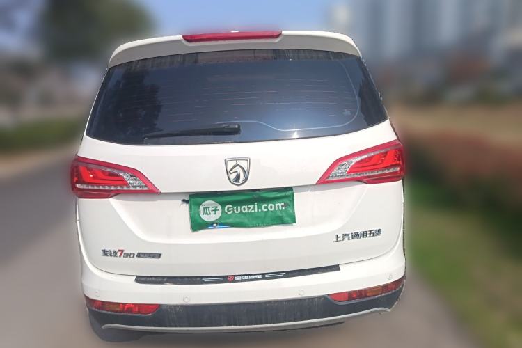Used Baojun 730 2017 1.8L iAMT Luxury Version 7-Seater
