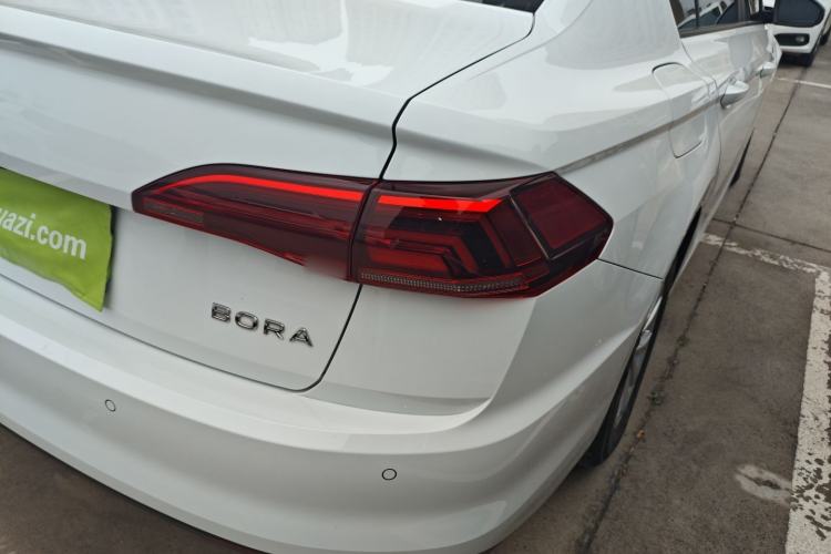 Used Volkswagen Bora 2021 1.5L Automatic Fashionable Smart Connectivity Version