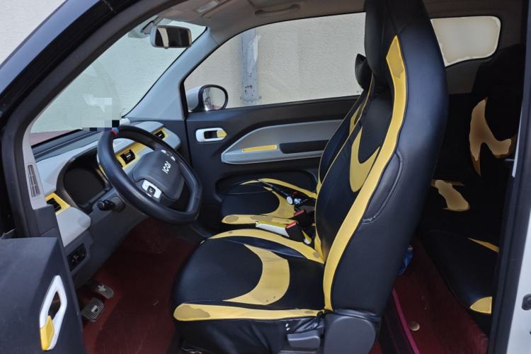 Used Chery QQ Ice Cream 2022 170km Sundae Phosphate Lithium-Ion