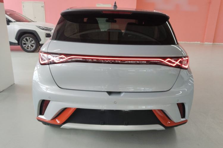 Used BYD Dolphin 2021 405 km Fashion Edition