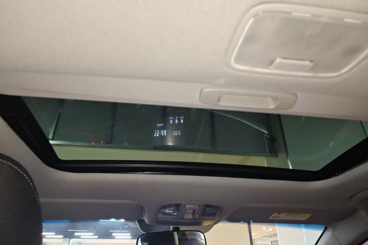 Used Hyundai Elantra (6th Generation / Lingdong) 2016 1.6L Automatic ZhiXuan – Elite Version Headliner