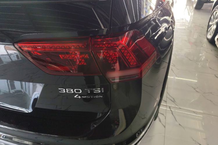 Used Volkswagen Tiguan L 2021 380TSI Automatic All-Wheel Drive R-Line Comfort Plus 7-Seater