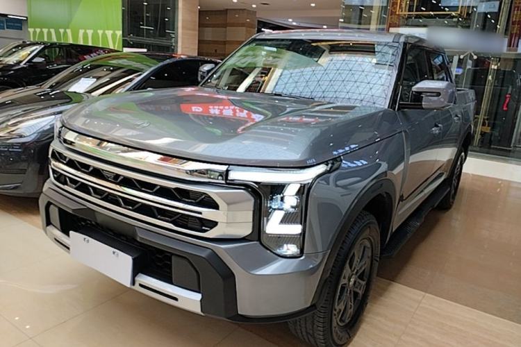 Used Dongfeng Zhengzhou Nissan Z9 2025 GT 2.3T Automatic Diesel 4x4 First Edition – Enjoyment Version