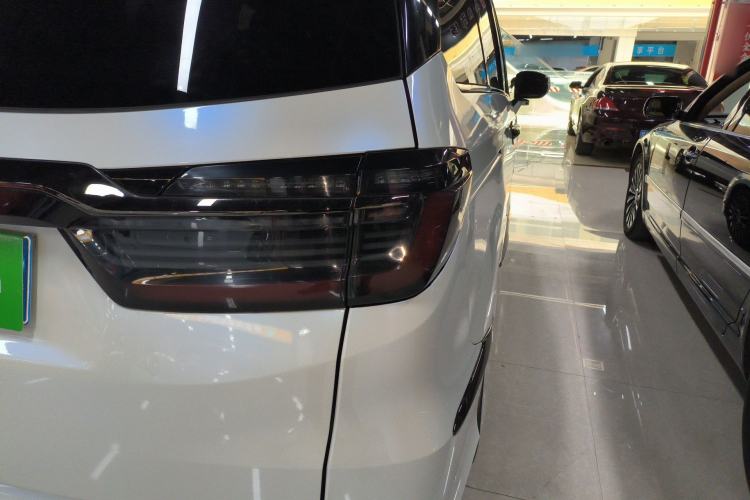 Used Honda Elysion 2024 2.0L eHEV Luxury Edition