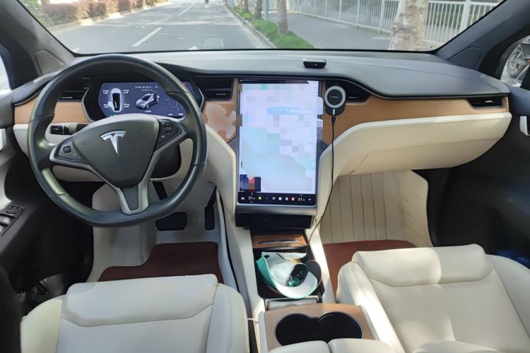Used Tesla Model X 2020 Long-Range Upgrade Version Center Console