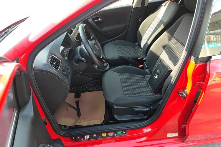 Used Volkswagen Polo 2018 1.5L Automatic Enjoyment Model
