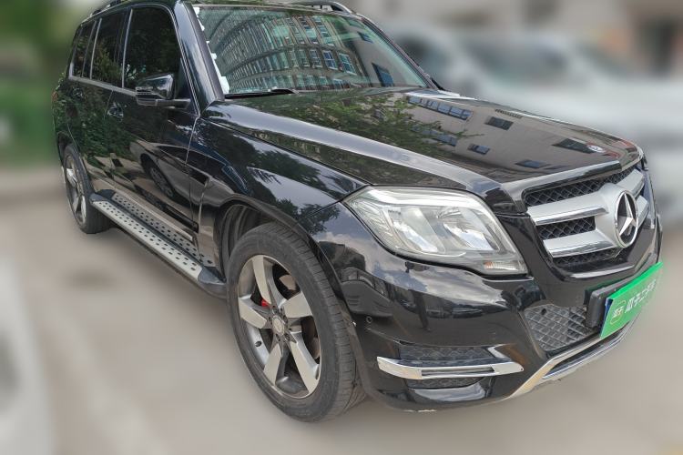 Used Mercedes-Benz GLK-Class 2013 GLK 300 4MATIC Dynamic Sunroof Model Front Right 45 Deg