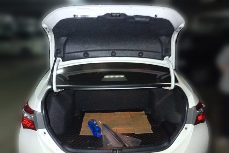 Used Toyota Corolla 2017 1.2T CVT GL Trunk