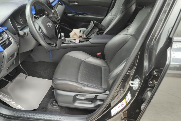 Used Toyota IZOA 2018 2.0L Yichi Edition China V Standard
