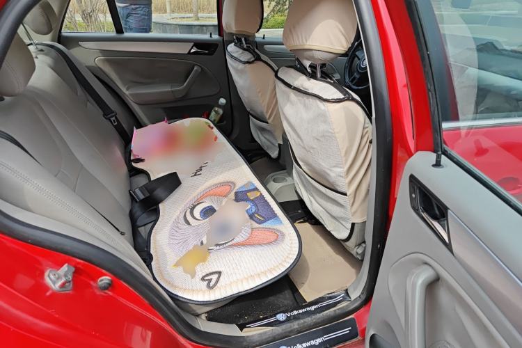 Used Volkswagen Bora 2011 1.6L Automatic Fashion Edition Left Rear Seat