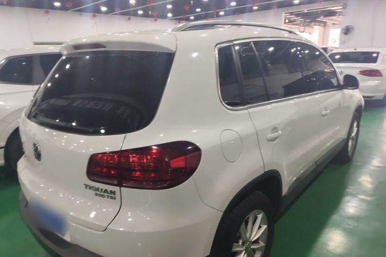 Used Volkswagen Tiguan L 2016 280TSI Automatic Two-Wheel-Drive Silk Road Style Edition

