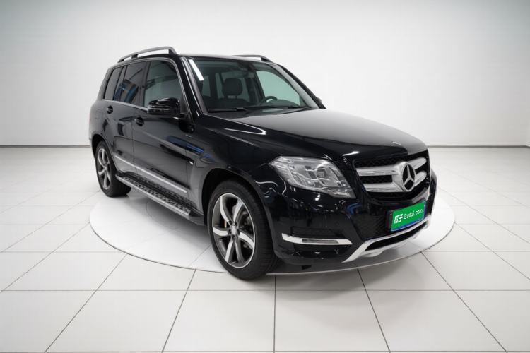 Used Mercedes-Benz GLK-Class 2013 GLK 300 4MATIC Dynamic Sunroof Model
