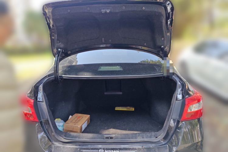 Used Nissan Sylphy 2021 Classic 1.6XL CVT Luxury Edition Trunk