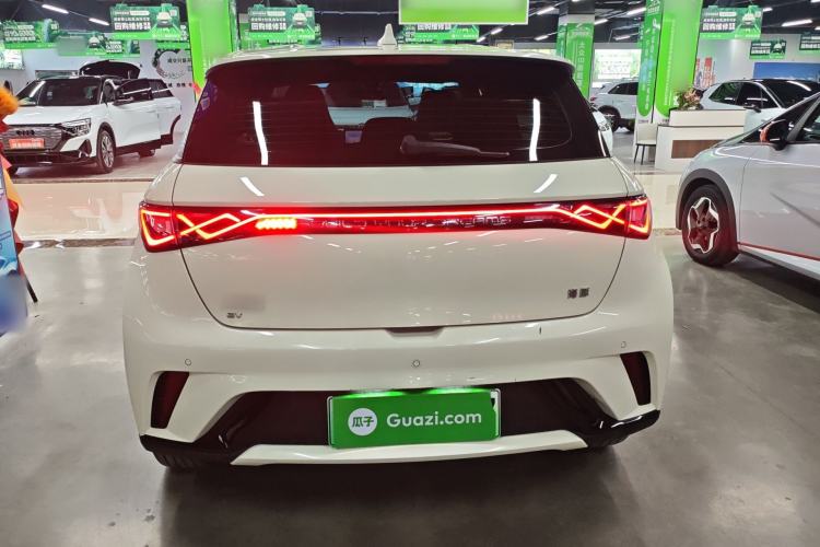 Used BYD Dolphin 2025 420km Free Edition
