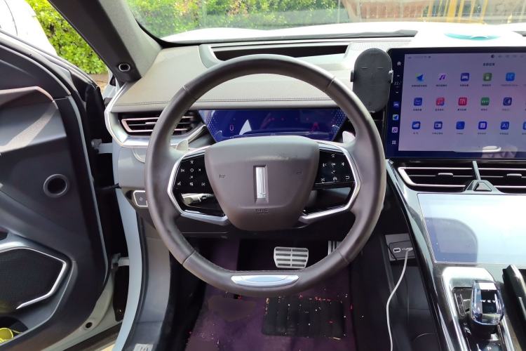 Used Wey Mocha 2021 2.0T Two-Wheel-Drive Premium Edition
