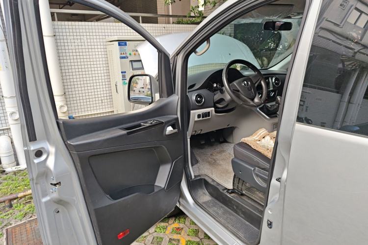 Used JAC Refine M3 2016 IKEA Edition 1.6L Luxury Model