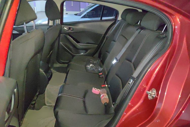 Used Mazda 3 Axela 2017 Hatchback 2.0L Automatic Luxury Model Emission Standard China V Left Rear Seat