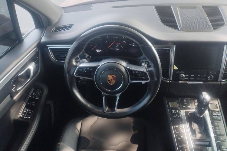 Used Porsche Macan 2017 Macan 2.0T
