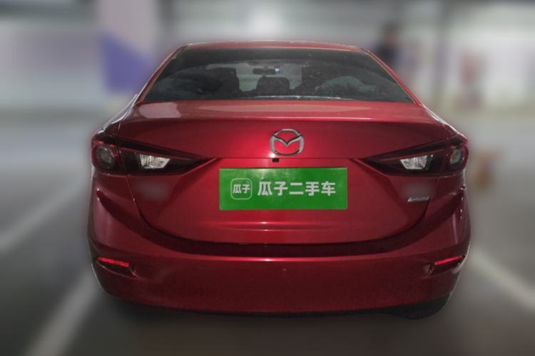 Used Mazda 3 Axela 2014 Sedan 1.5L Automatic Luxury Model
