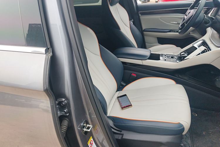 Used BYD Song PLUS New Energy 2021 DM-i 110KM Flagship Model Right Front Seat