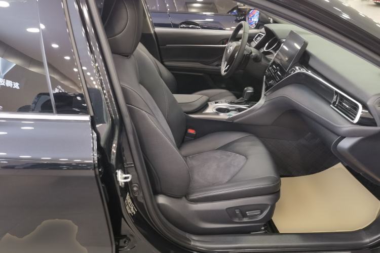 Used Toyota Camry 2021 2.0S FENGSHANG Edition Right Front Seat