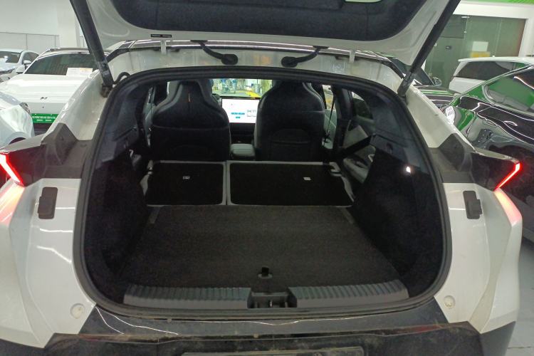 Used Lynk & Co Z20 2025 530 km Range Rear-Wheel Drive Max