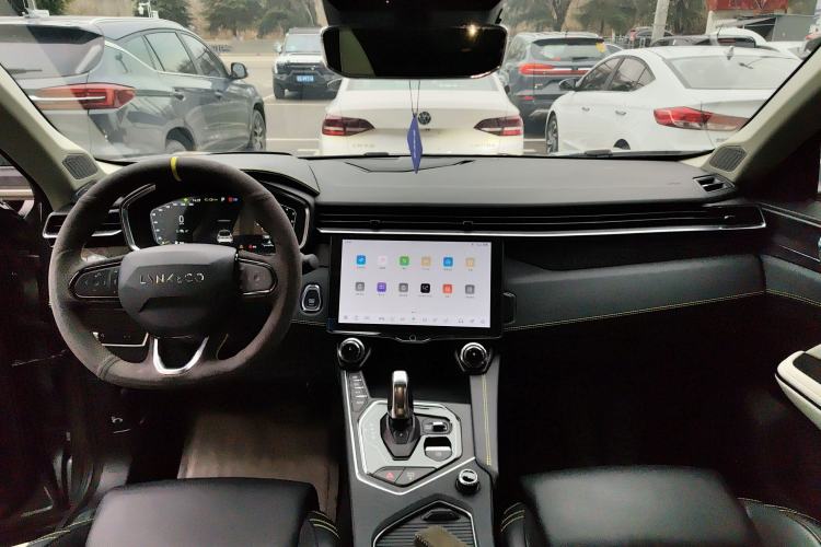 Used Lynk & Co 05 2020 2.0TD Two-Wheel Drive Shine Halo