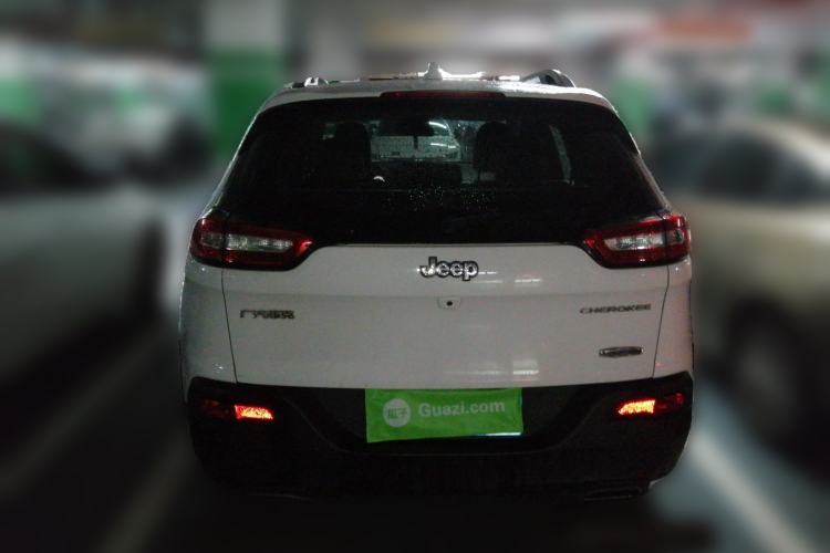 Used Jeep Cherokee 2016 2.4L Leading Smart Version