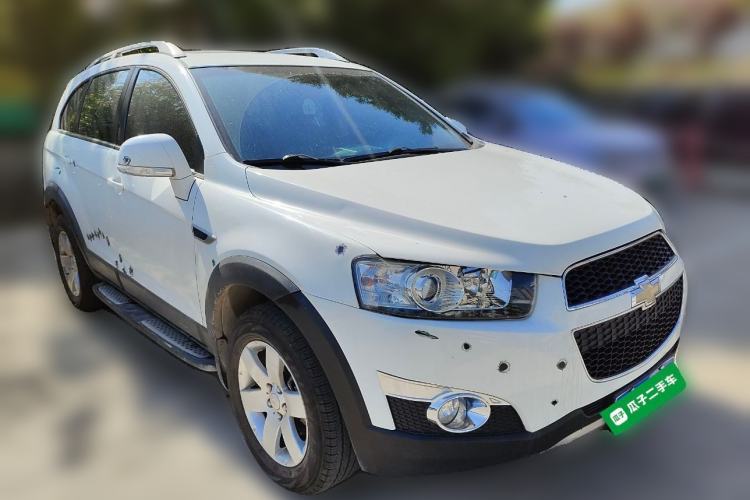 Used Chevrolet Captiva 2014 2.4L 4x4 Luxury Edition 5 Seats Exterior 1