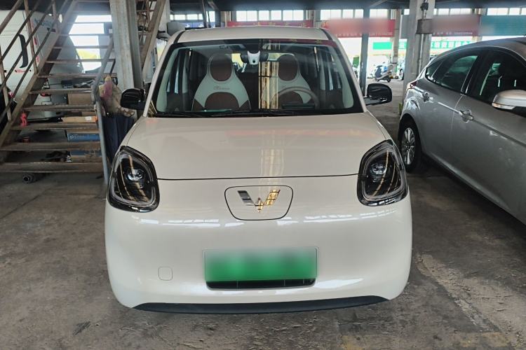Used Wuling Hongguang MINIEV 2025 Four-Door Version Advanced Edition Front