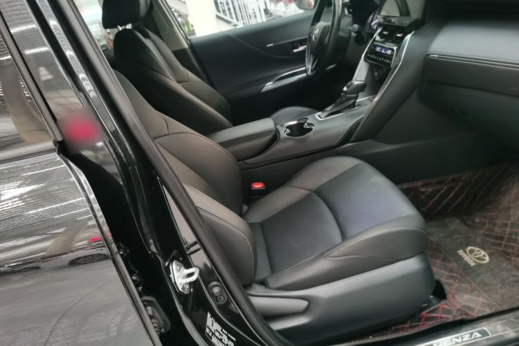 Used Toyota Venza 2024 2.0L CVT Two-Wheel Drive Luxury Edition