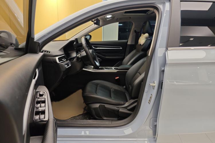 Used Geely Auto Emgrand 2023 4th Generation Champion Edition 1.5L CVT Prestige Model Left Front Seat