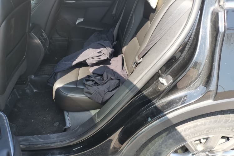 Used Cadillac XT4 2020 28T Two-Wheel-Drive Leading Version
