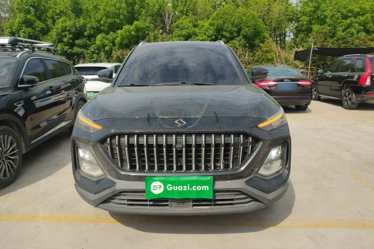 Used SOL X8 2021 300T DCT Leading Smart Connectivity Version 7 Seats Front