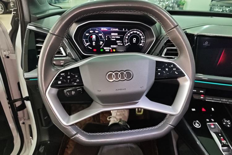 Used Audi Q4 e-tron 2023 50 e-tron quattro Visionary Edition Steering Wheel