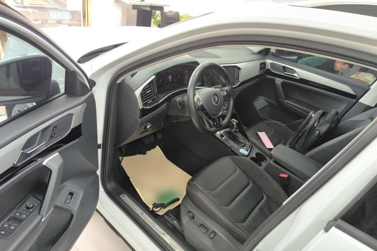 Used Volkswagen Tayron 2021 330TSI Two-Wheel Drive 30th Anniversary Edition
