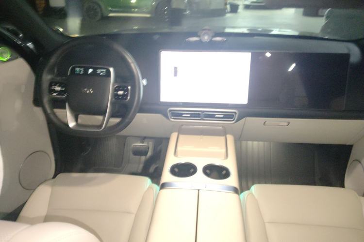 Used Li Auto L9 2022 Max model Center Console