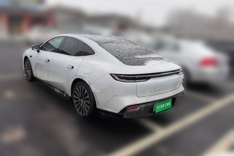 Used Geely Galaxy Galaxy 8 2025 130km EM-P Exploration Edition
