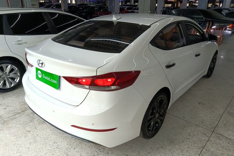 Used Hyundai Elantra (6th Generation / Lingdong) 2016 1.6L Automatic ZhiXuan · Youth Edition
