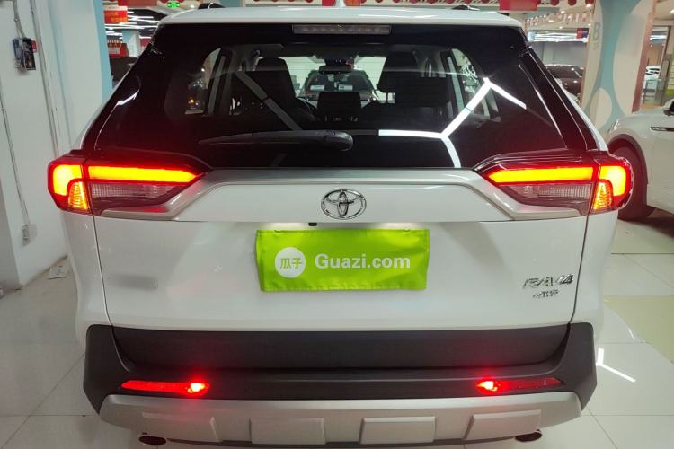 Used Toyota RAV4 2022 2.0L CVT Four-Wheel Drive Premium Edition