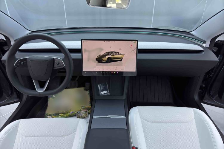 Used Tesla Model 3 2025 Rear-Wheel-Drive Version