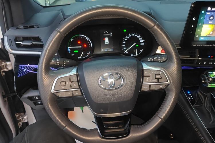 Used Toyota Sienna 2024 2.5L Hybrid Prestige Deluxe Edition