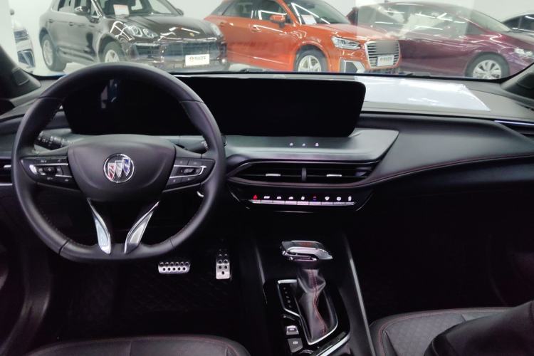 Used Buick Verano 2023 Pro GS Hunter Wind Edition Center Console