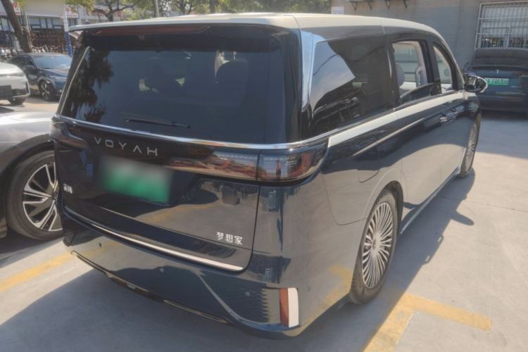 Used VOYAH Dream 2025 PHEV Four-Wheel-Drive Flagship Version – Qiankun Edition Rear Right 45 Deg