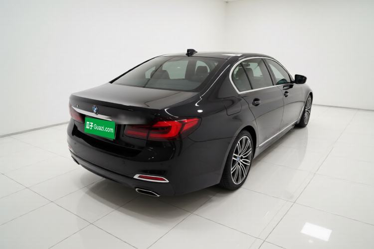 Used BMW 5 Series 2018 530Li Leading Model M Sport Package
