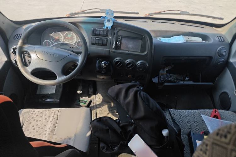 Used Iveco Power Daily  Center Console