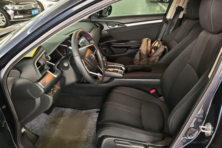 Used Honda Civic 2016 220TURBO CVT Luxury Edition
