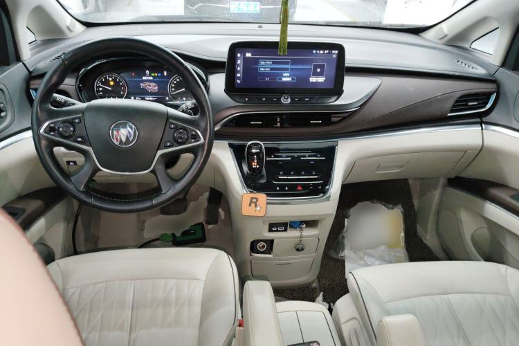 Used Buick GL8 2021 Land Cruiser Executive 652T Premium Model