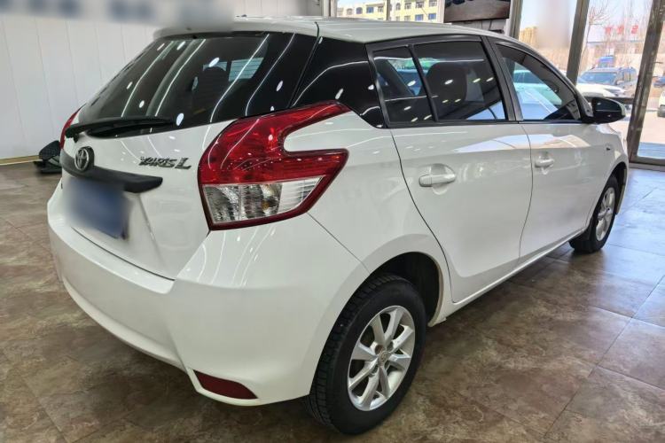 Used Toyota YARiS L Zhi Xuan 2014 1.3E Manual Charm Edition Exterior 4