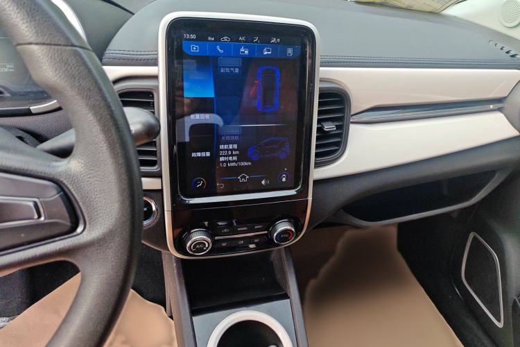 Used Chery New Energy Little Ant 2021 200 000-Yuan Ant Fan Edition Energetic Version NMC Lithium Battery 301 km